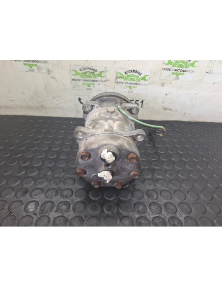 [114079] COMPRESOR AIRE ACONDICIONADO - RENAULT MIDLUM (01/2000 - 12/2013)