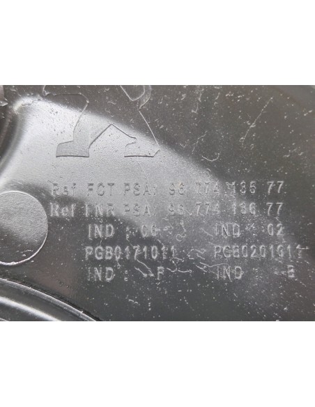 [114061] TAPACUBOS - PEUGEOT EXPERT FURGÓN