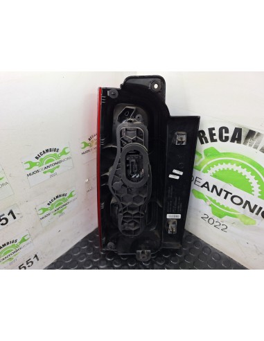 [114046] PILOTO TRASERO DERECHO - PEUGEOT...