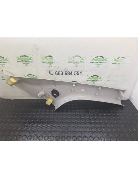 [114045] PLASTICO INTERIOR - PEUGEOT EXPERT FURGÓN