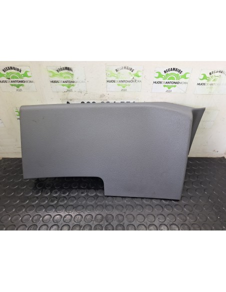 [114035] PLASTICO INTERIOR - PEUGEOT EXPERT FURGÓN