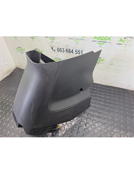 [114033] PLASTICO INTERIOR - PEUGEOT EXPERT FURGÓN