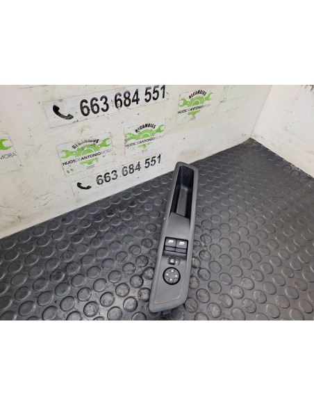 [114016] MANDO ELEVALUNAS DELANTERO IZQUIERDO  - PEUGEOT EXPERT FURGÓN