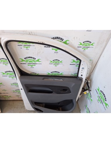 [114013] PUERTA DELANTERA IZQUIERDA - PEUGEOT...