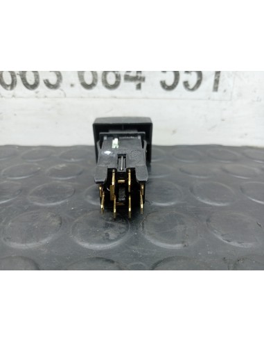 [114004] BOTON WARNING - NISSAN ATLEON