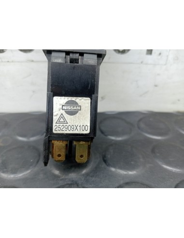 [114004] BOTON WARNING - NISSAN ATLEON