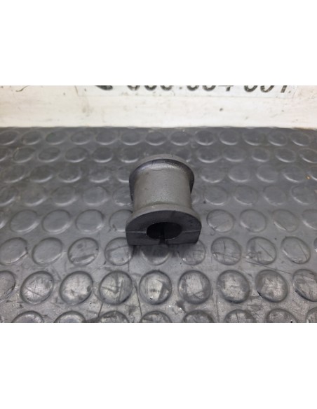 [113999] BUJE BARRA ESTABILIZADORA - NISSAN CABSTAR E (01/2002 - 12/2003)