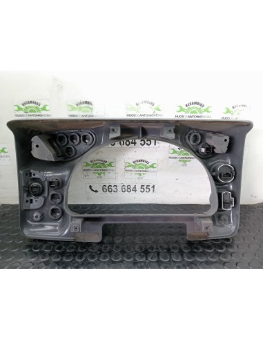 [113990] MOLDURA CUADRO INSTRUMENTOS - IVECO...