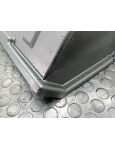 [113985] TAPA BATERIA - NISSAN ATLEON