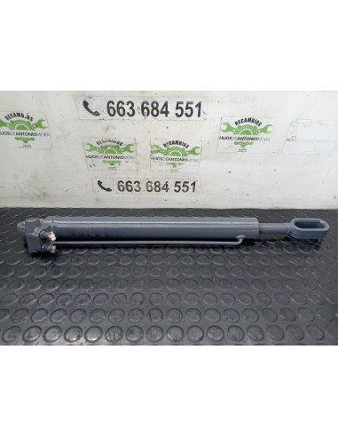 [113958] BOTELLA ELEVAR CABINA - RENAULT MIDLUM...