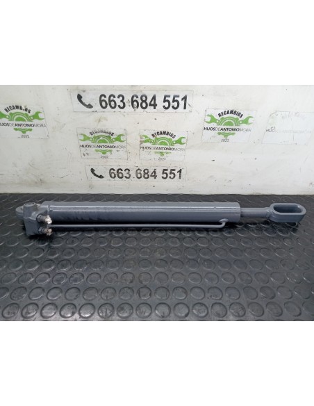 [113958] BOTELLA ELEVAR CABINA - RENAULT MIDLUM (01/2000 - 12/2013)