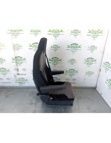 [113957] ASIENTO DELANTERO IZQUIERDO - MAN TGX...