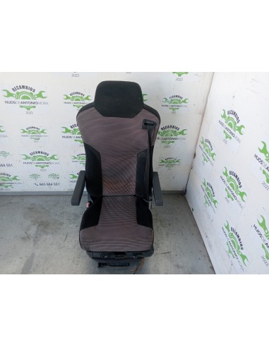 [113957] ASIENTO DELANTERO IZQUIERDO - MAN TGX...