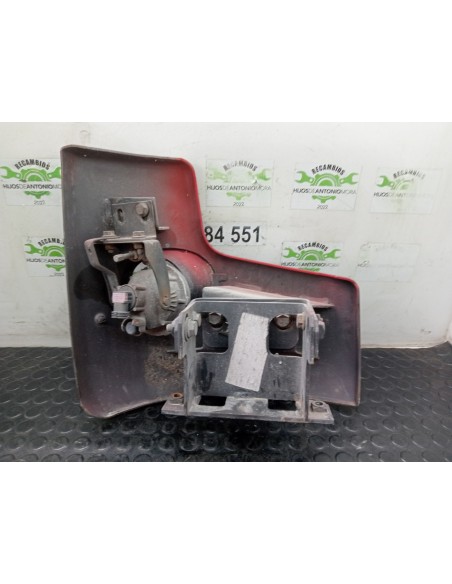 [113950] PUNTERA PARAGOLPES IZQUIERDA - VOLVO FL XXX (01/2006 - 01/2013)