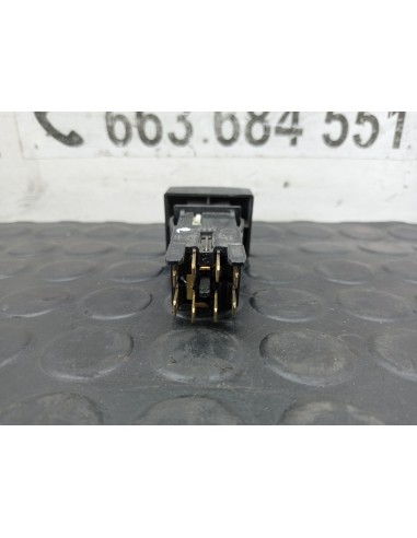 [113910] BOTON WARNING - NISSAN ATLEON