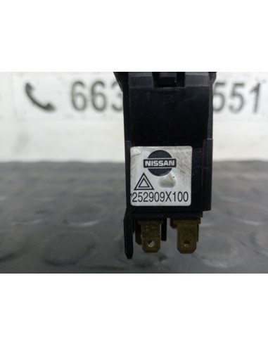 [113910] BOTON WARNING - NISSAN ATLEON