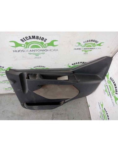 [113908] GUARNECIDO PUERTA DELANTERA DERECHA -...