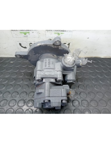 [113906] BOMBA DIRECCION - RENAULT SERIE T...