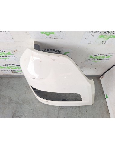 [113894] EMBELLECEDOR FARO DERECHO - MAN TGX...