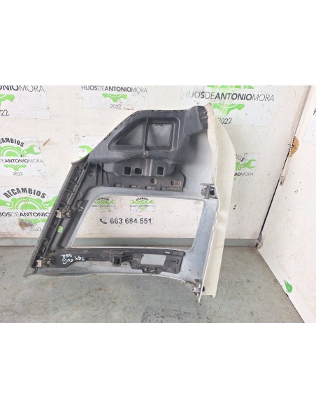 [113894] EMBELLECEDOR FARO DERECHO - MAN TGX 35.XXX (01/2007 - ...)