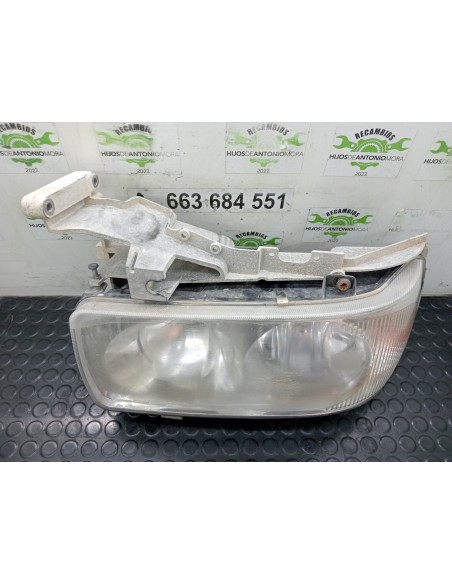 [113886] FARO DERECHO - DAF SERIE CF85.XXX AB06