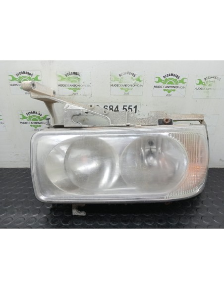 [113886] FARO DERECHO - DAF SERIE CF85.XXX AB06