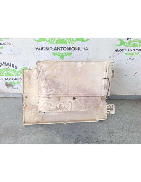 [113884] ESTRIBO DELANTERO IZQUIERO - VOLVO FH 13