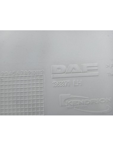 [113883] EMBELLECEDOR FARO IZQUIERDO - DAF...