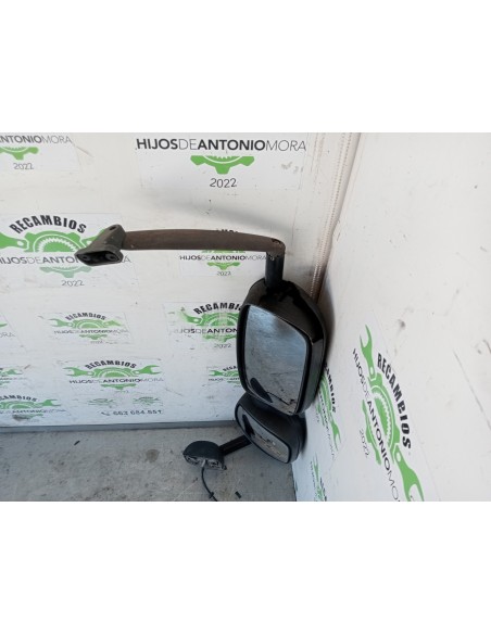 [113865] RETROVISOR DERECHO - DAF SERIE CF85.XXX AB06