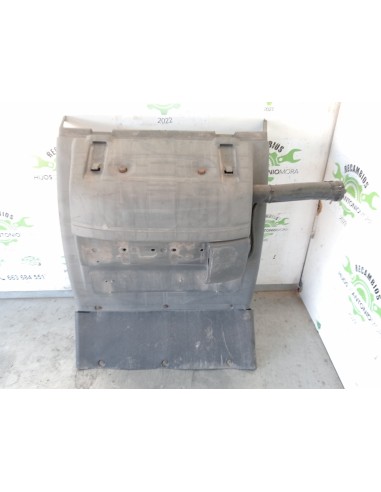 [113862] GUARDABARRO TRASERO IZQUIERDO - MAN...
