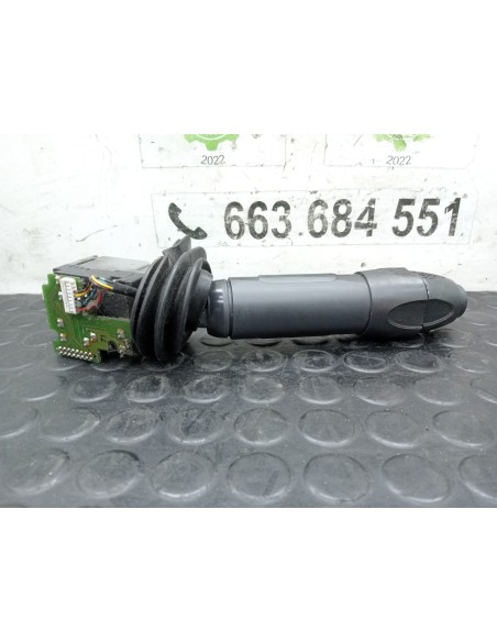 [113848] MANDO LUCES/LIMPIA/INTERMITENCIA - IVECO STRALIS (AS) (01/2012 - 01/2019)