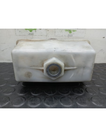 [113835] DEPOSITO LIQUIDO DE FRENOS - IVECO EUROCARGO (01/1991 - 12/2001)