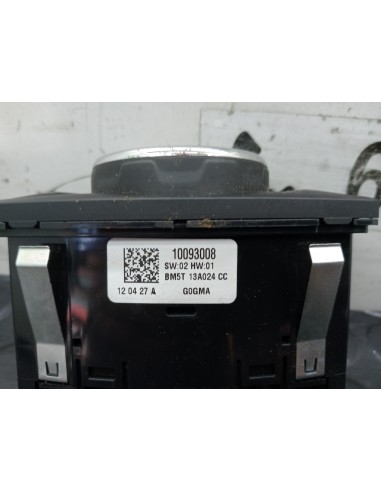 [113831] RULETA LUCES - FORD FOCUS