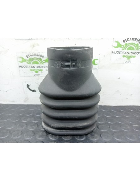 [113732] TUBO FILTRO AIRE - NISSAN CABSTAR E (01/2002 - 12/2003)
