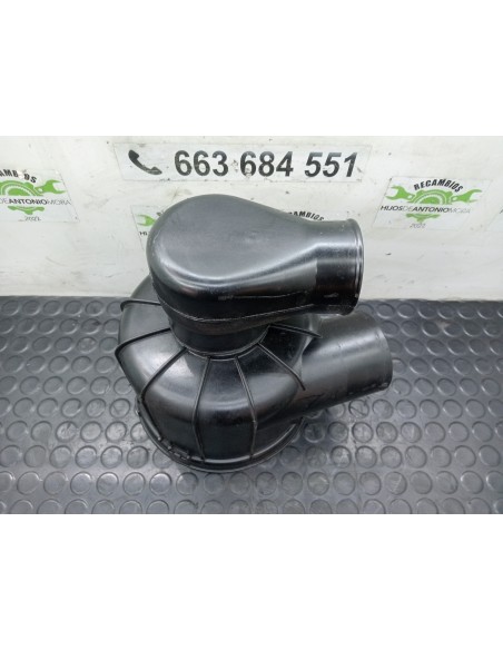 [113730] TAPA FILTRO AIRE - NISSAN CABSTAR E (01/2002 - 12/2003)