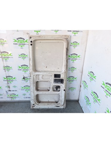 [113724] PUERTA TRASERA DERECHA - IVECO DAILY...