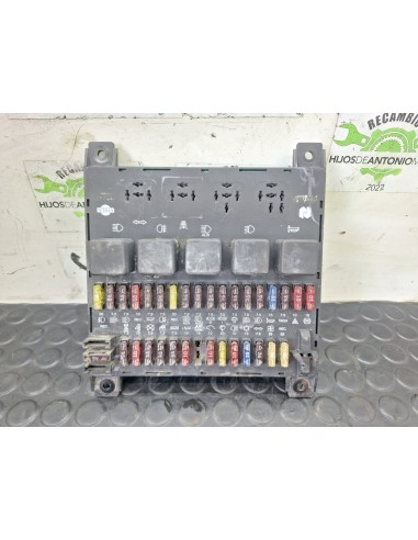 [113721] CAJA RELES / FUSIBLES - NISSAN ATLEON