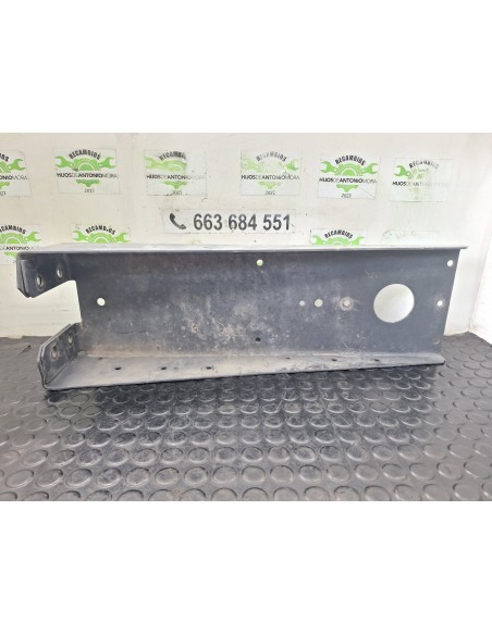 [113718] SOPORTE PILOTO TRASERO DERECHO - RENAULT HD 300.18 / 26 PREMIUM E2 (01/1996 - 12/2001)