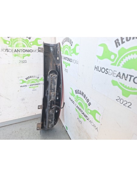 [113662] PILOTO TRASERO IZQUIERDO - MERCEDES VIANO (W639)