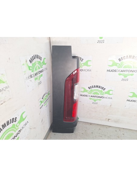 [113659] PILOTO TRASERO IZQUIERDO - RENAULT TRAFIC FURGÓN