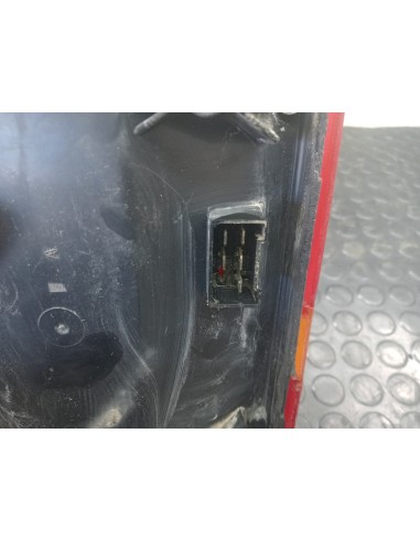 [113657] PILOTO TRASERO IZQUIERDO - MERCEDES MB...