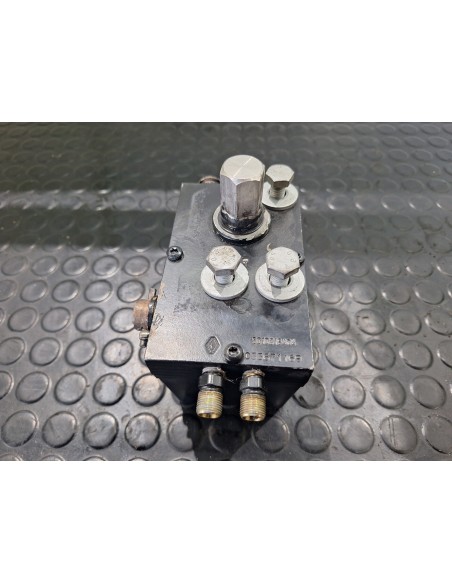 [113648] BOMBA ELEVAR CABINA - RENAULT PREMIUM LANDER (01/2005 - ...)