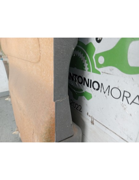 [113600] GUARNECIDO PUERTA DELANTERA DERECHA - NISSAN ATLEON