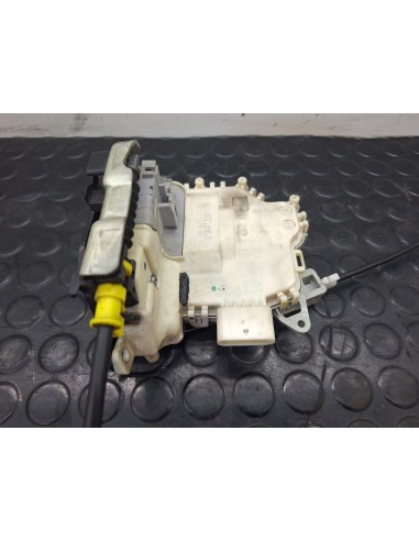 [113540] CERRADURA PUERTA DELANTERA DERECHA -...