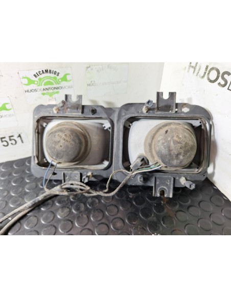 [113500] FARO DERECHO - NISSAN ECO - T 100.45/78 KW/E2 (01/1996 - ...)