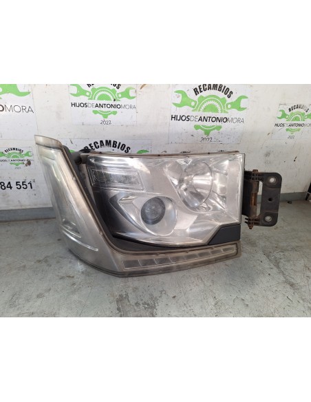 [113498] FARO DERECHO - RENAULT SERIE T (01/2013 - ...)
