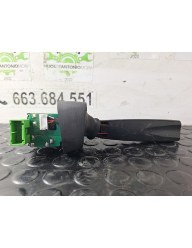 [113472] MANDO LUCES - VOLVO FH 12 ASTA 2001 E2...