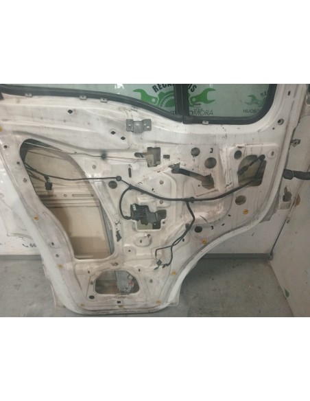 [113429] PUERTA DELANTERA IZQUIERDA - IVECO DAILY CAJA CERRADA
