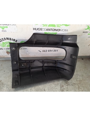 [113428] EMBELLECEDOR FARO DERECHO - MERCEDES...