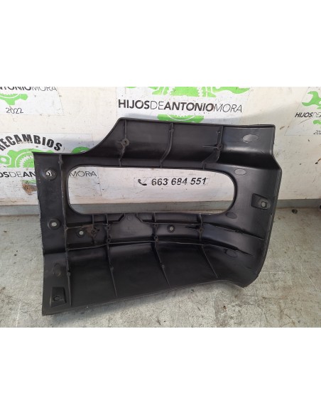 [113428] EMBELLECEDOR FARO DERECHO - MERCEDES ATEGO 2-EJES 18 T /BM 950/2/4 (01/1997 - 12/2004)